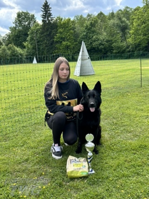 Anna Wandl mit Holly